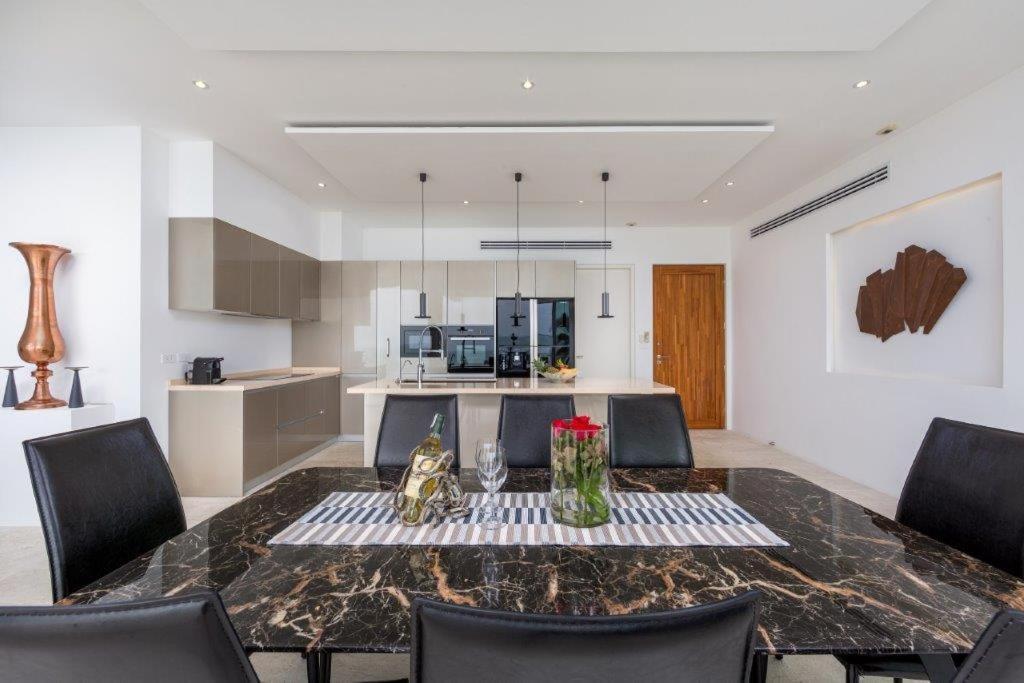 Unique Boutique Residences Bang Rak Beach  Εξωτερικό φωτογραφία