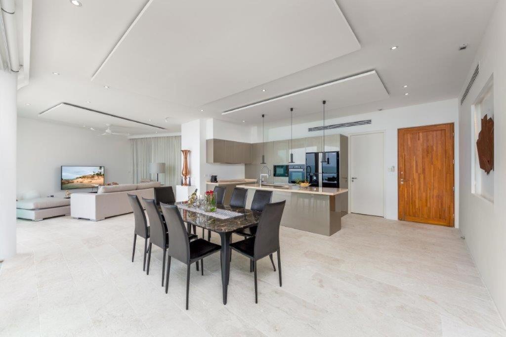 Unique Boutique Residences Bang Rak Beach  Εξωτερικό φωτογραφία