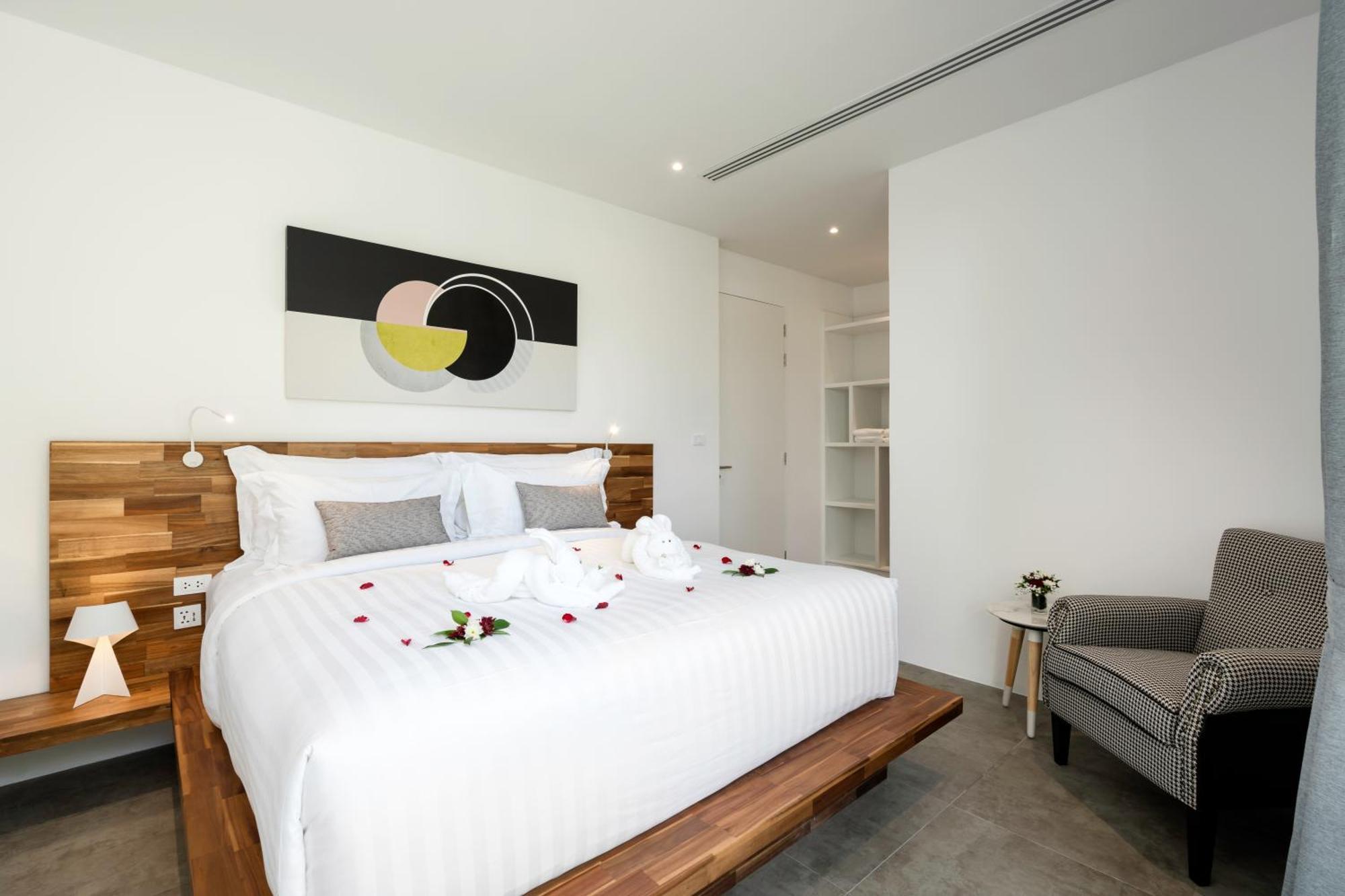 Unique Boutique Residences Bang Rak Beach  Εξωτερικό φωτογραφία